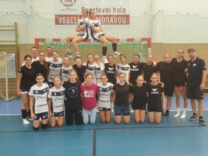 Starší žačky odehrály přípravné utkání s partnerským klubem z Malacek